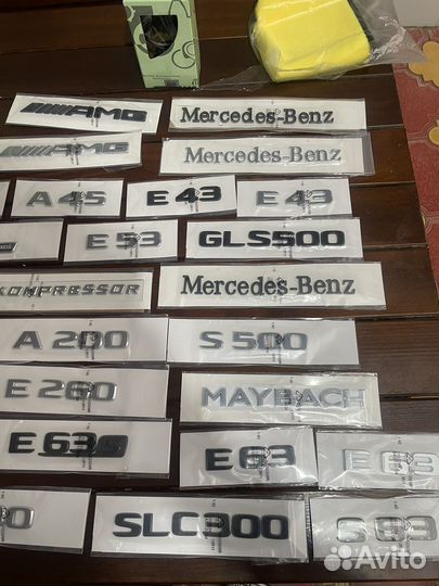 Шильдик на mercedes