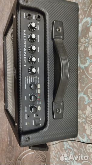 Комбоусилитель