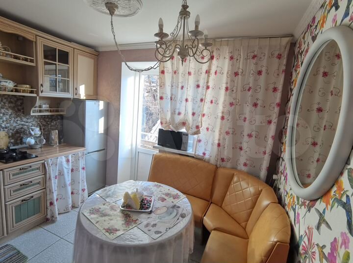 2-к. квартира, 50 м², 4/5 эт.