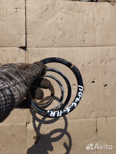 Пружина передняя Nissan Note 1 (E11)