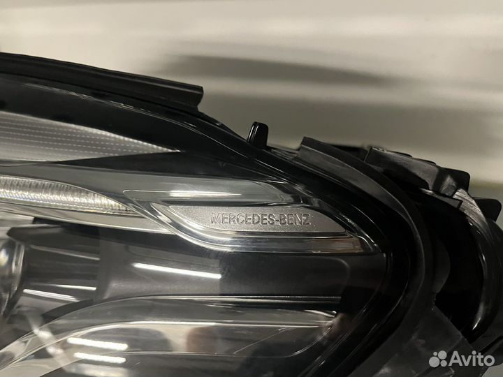Фара левая Mercedes GLC 253 одна линза