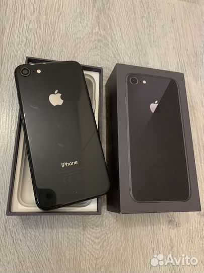 iPhone 8 64gb