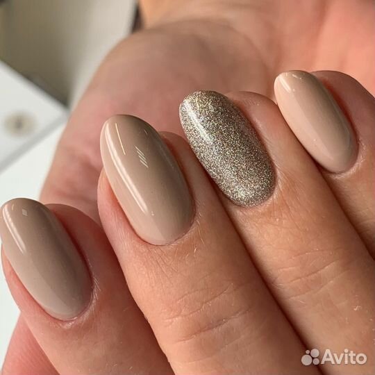 Маникюр +педикюр