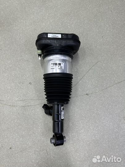 BMW G05 Задний Амортизатор 37106869048