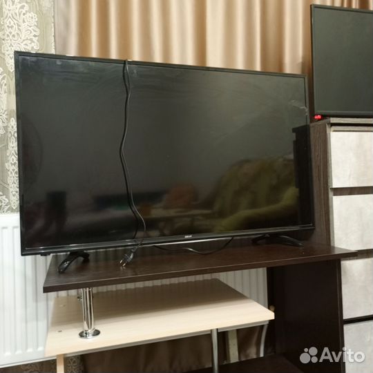 Телевизор SMART tv 43