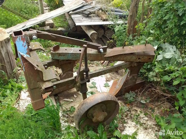 Сельхозтехника бу плуг