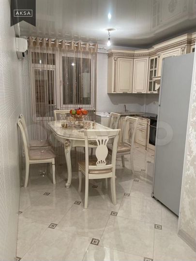 2-к. квартира, 56 м², 7/7 эт.