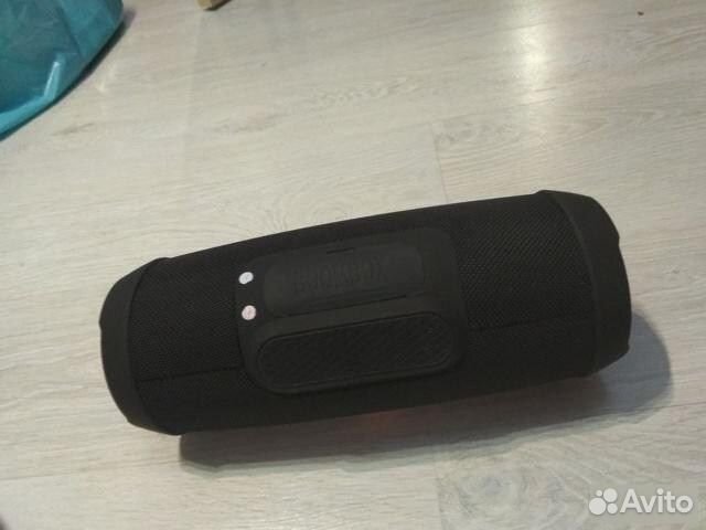 Колонка JBL BoomBox. Новая