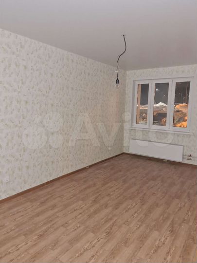2-к. квартира, 60,1 м², 1/18 эт.
