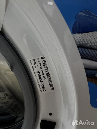 Стиральная машина indesit 5кг Новая