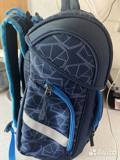 Рюкзак школьный для мальчика новый