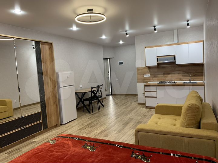 Квартира-студия, 40 м², 2/2 эт.