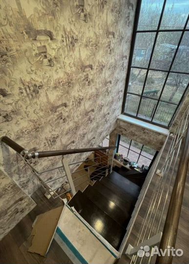 Лестница для коттеджа на заказ