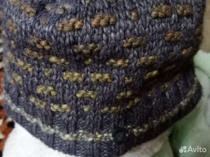 Шапка молодежная