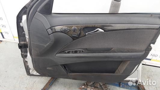 Дверь передняя правая mercedes benz E-class W211