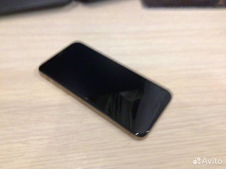 iPhone Xs, 256 ГБ