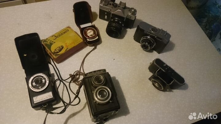 Фотоаппараты,кинокамера,футляр зенит