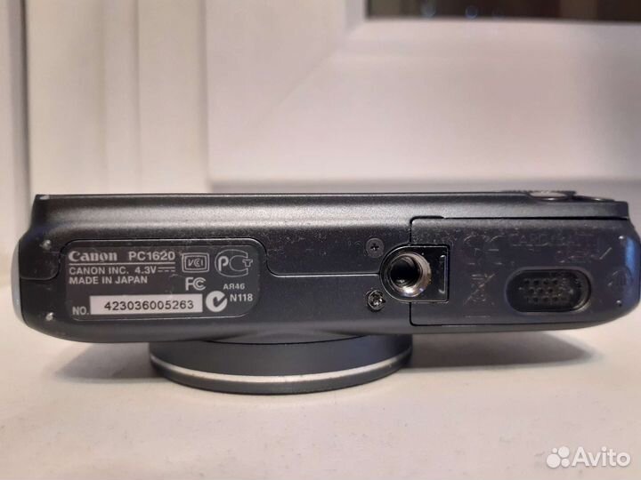 Компактный фотоаппарат Canon PowerShot SX220 HS