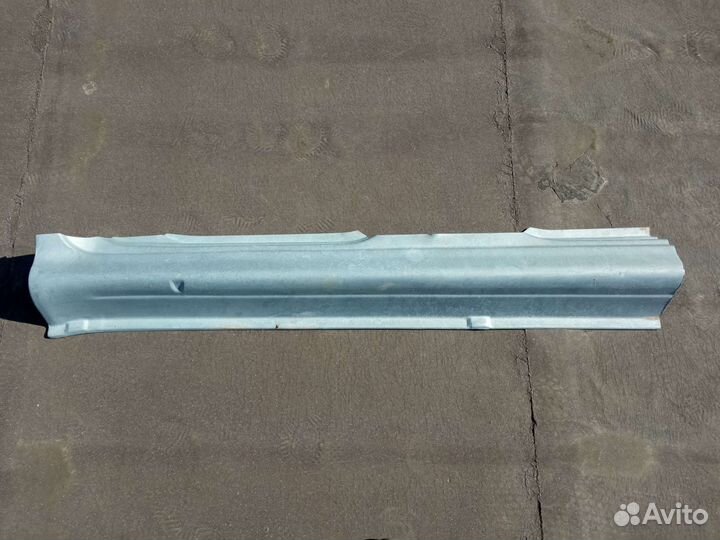 Задняя часть ремкомплекта порога Skoda Octavia a4