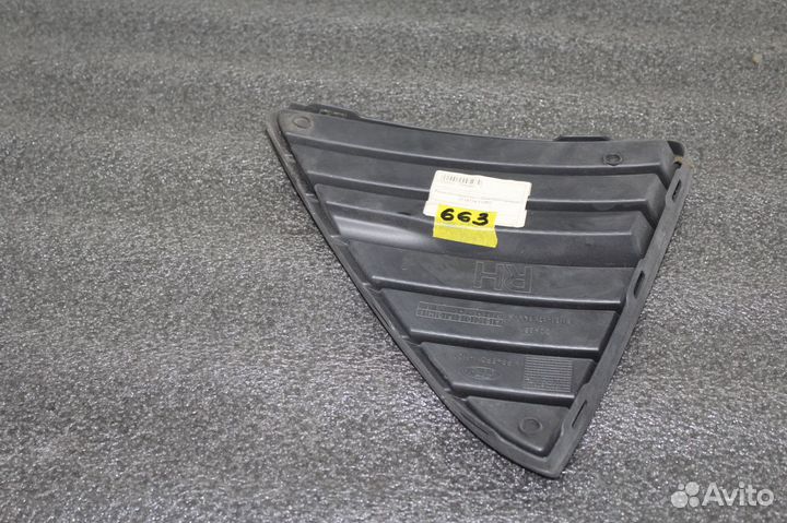 Решетка в бампер правая Ford Focus III 2011- 2019