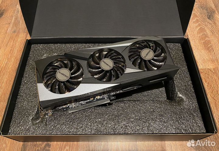 Видеокарта AMD Radeon RX 6650 XT gaming OS