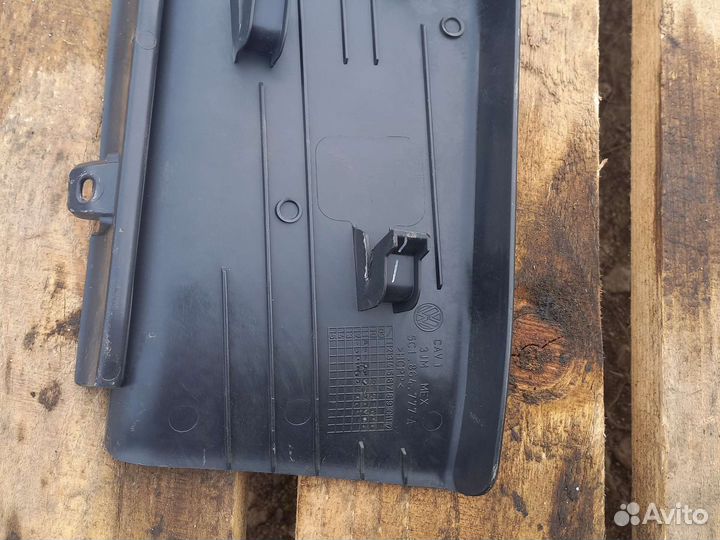 Подножка салона фольцваген джетта 6