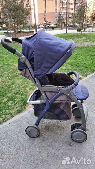 Прогулочная коляска