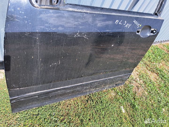 Дверь передний левый Cadillac SRX