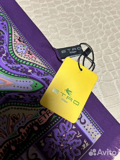 Шарф шелковый etro