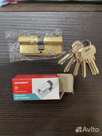 Механизм секрета(личинка,сердцевина) 70мм Аллюр