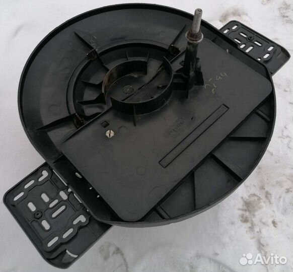 Накладка для крепления номера на Hummer H2