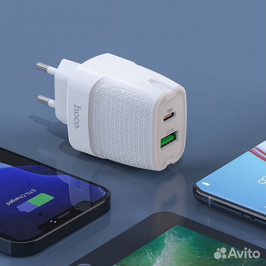 Блок зарядки для телефона/планшета (+USB C)