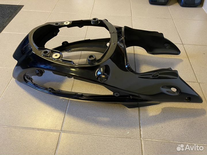 Suzuki gsx 1300 r hayabusa пластик хвост gen2