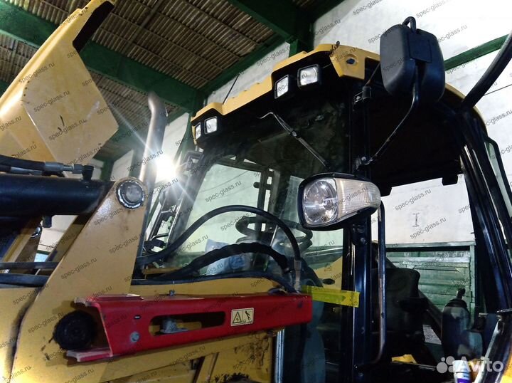 Caterpillar 320/324/319/315 Стекло дверное нижнее