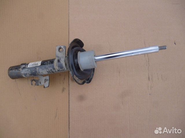 Форд Фокус 2 Амортизатор передний левый