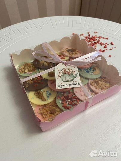 Финики в шоколаде, шоколадные наборы