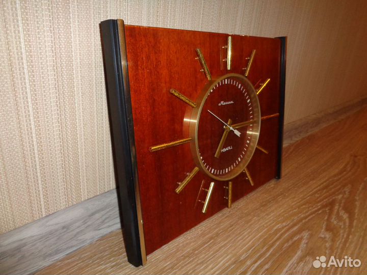 Часы настенные СССР 