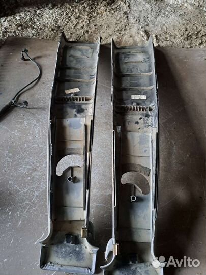 Обшивка центральных стоек Mercedes W140