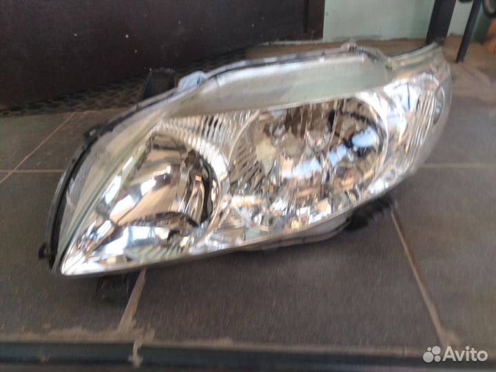 Фара левая Toyota corolla 150 дорест