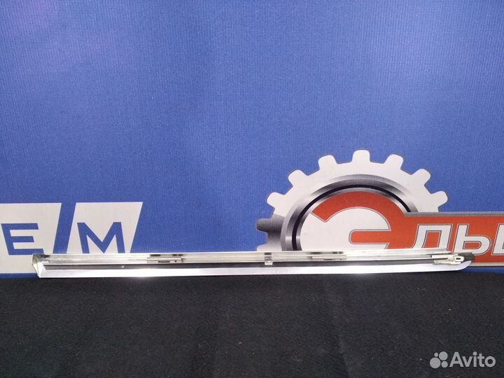 Молдинг форточки крыла GLC class Х253 2015