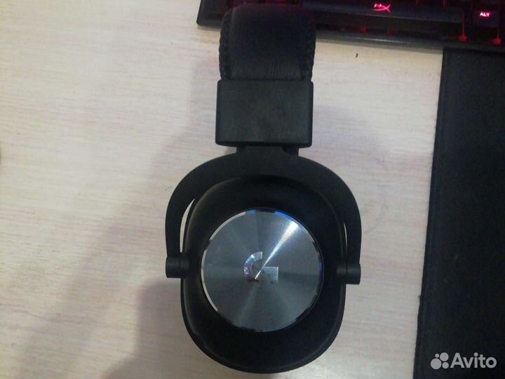 Наушники logitech g pro