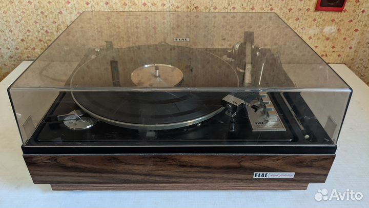 Виниловый проигрыватель Elac Miracord 50H II