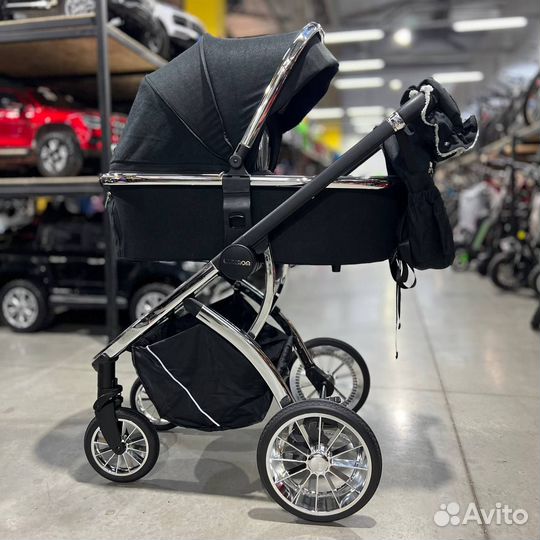 Коляска новая