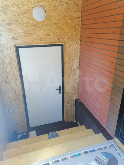 Дом 97,4 м² на участке 9,8 сот.