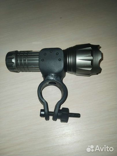 Светодиодный фонарик