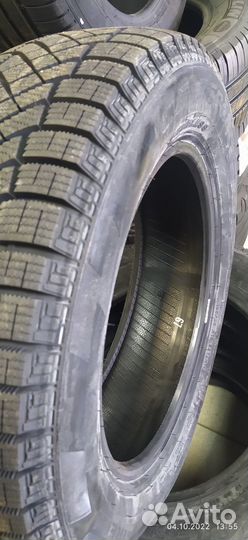 Pirelli Ice Zero FR 225/55 R17 101H