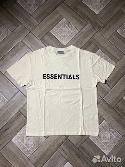 Футболка Essentials (3 цвета)