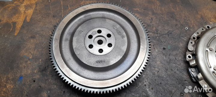 Маховик Kia Sportage 2 Hyundai Tucson 1 G4GC