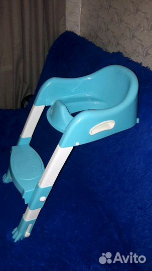 Сидушка накладка на унитаз со ступенькой