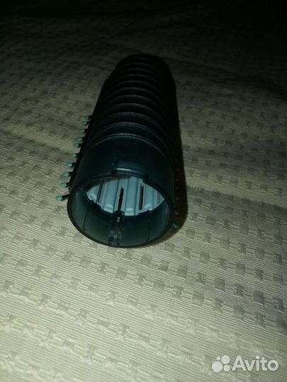 Электрорасческа и запасная щётка и насадка для фен